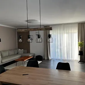 Hochwertiges Haus Mit Garten Mit Guter Anbindung Villa