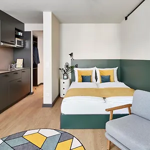 3* Hotel apartamentowy Living Am Olympiapark